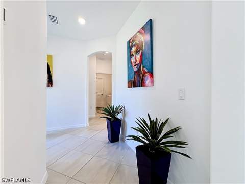 2558 Vine Ave, Naples FL - photo 13 of 47