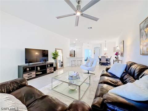 2558 Vine Ave, Naples FL - photo 23 of 47