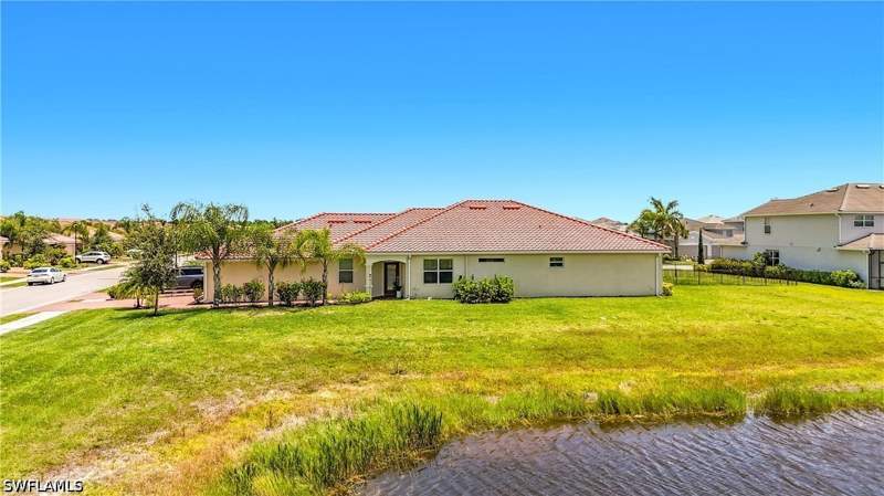 2 bedroom Attached at 2558 Vine Ave, Orange Blossom Ranch, Naples — photo 4