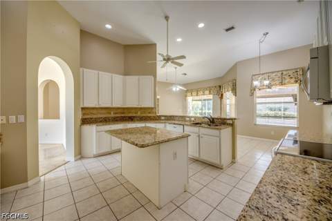 8904 Baytowne Loop, Fort Myers FL - photo 12 of 50