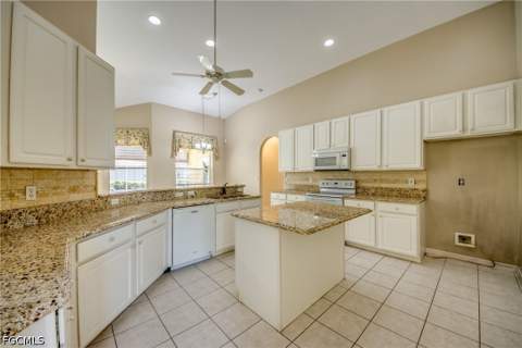 8904 Baytowne Loop, Fort Myers FL - photo 13 of 50