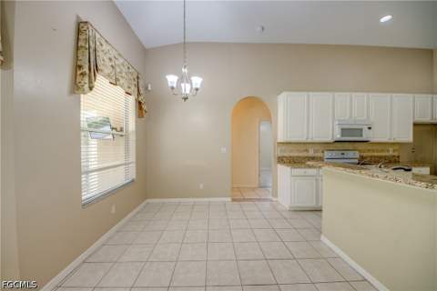 8904 Baytowne Loop, Fort Myers FL - photo 15 of 50