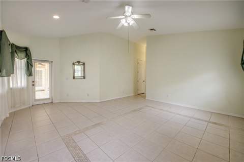 8904 Baytowne Loop, Fort Myers FL - photo 24 of 50