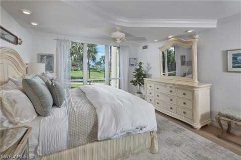 4551 Gulf Shore Blvd N 204, Naples FL - photo 17 of 35