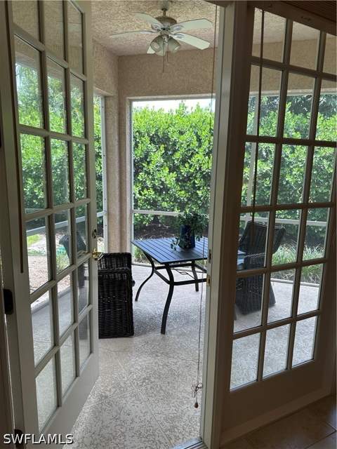 157 Colonade Cir 1002, Naples FL - photo 14 of 22