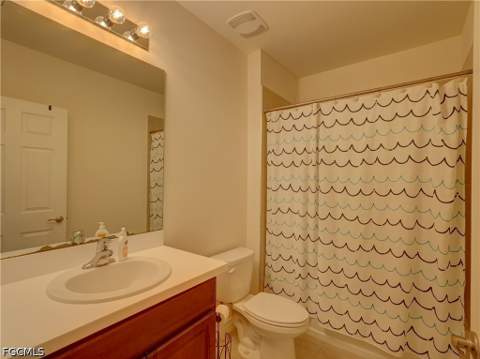 328 SW 24th Pl, Cape Coral FL - photo 7 of 34