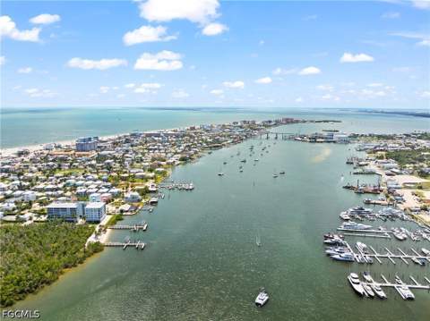 345 Mango St 605, Fort Myers Beach FL - photo 11 of 48