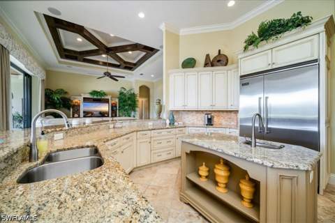 6113 Sunnyslope Dr, Naples FL - photo 10 of 44