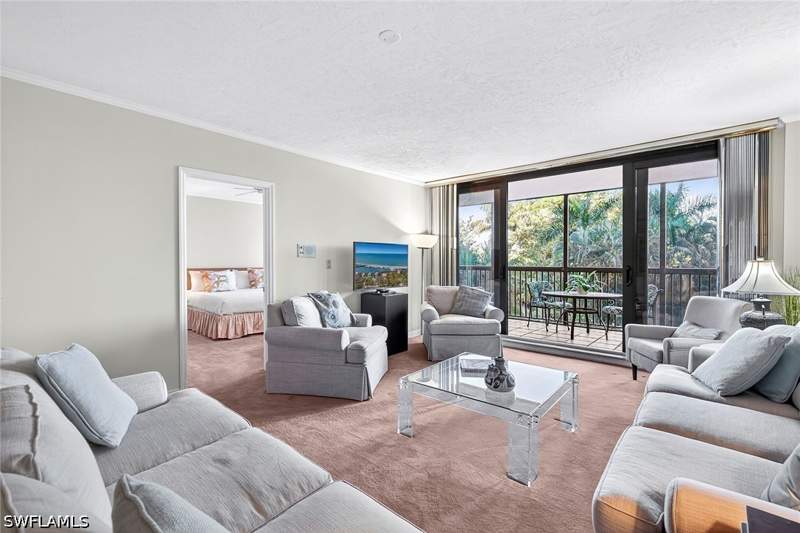 2 bedroom Condominium at 6075 Pelican Bay Blvd 204, Dorchester, Naples — photo 5