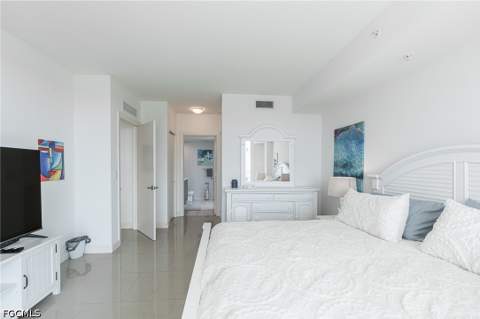 3000 Oasis Grand Blvd 801, Fort Myers FL - photo 13 of 42