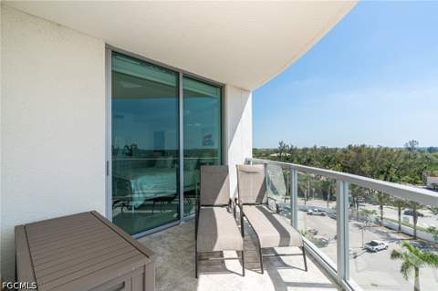 3000 Oasis Grand Blvd 801, Fort Myers FL - photo 16 of 42