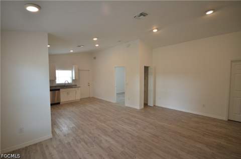 2225 Carver Ave, Fort Myers FL - photo 12 of 22