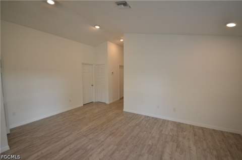 2225 Carver Ave, Fort Myers FL - photo 13 of 22