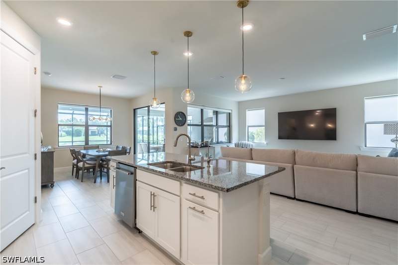 3 bedroom SingleFamilyResidence at 6727 Pennyroyal Dr, Winding Cypress, Naples — photo 5