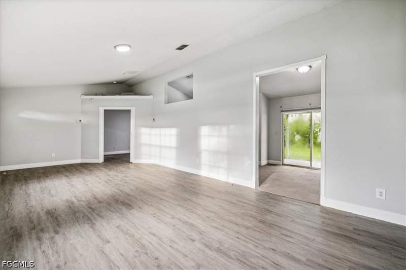 3 bedroom SingleFamilyResidence at 2701 SW 8th Ct, Cape Coral, Cape Coral — photo 3