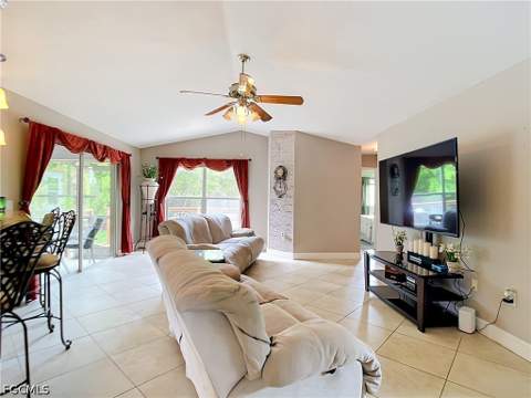 14401 Hampton Lake Ct, Fort Myers FL - photo 14 of 35