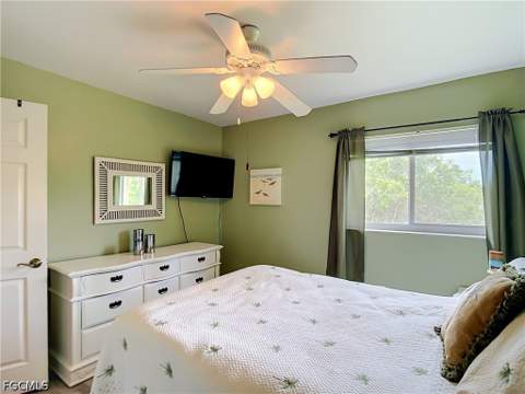 14401 Hampton Lake Ct, Fort Myers FL - photo 21 of 35