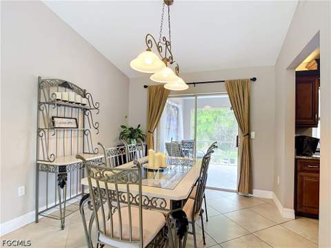 14401 Hampton Lake Ct, Fort Myers FL - photo 8 of 35