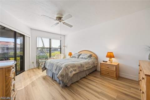 902 SW 48th Ter 103, Cape Coral FL - photo 17 of 44