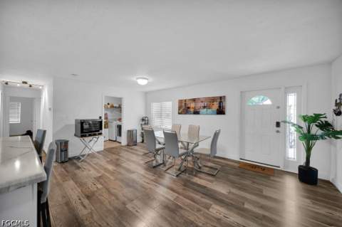 1313 Old Bridge Rd, North Fort Myers FL - photo 11 of 32