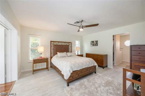 363 Juli Fe Dr, Naples FL - photo 12 of 27