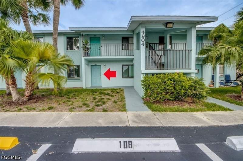 2 bedroom Condominium at 4904 Vincennes Ct 108, Miramar Arms Condo, Cape Coral — photo 2