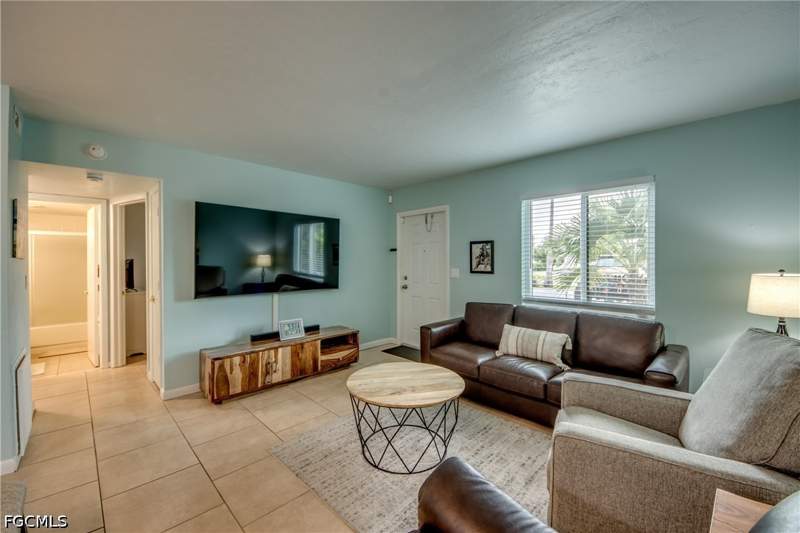 2 bedroom Condominium at 4904 Vincennes Ct 108, Miramar Arms Condo, Cape Coral — photo 3