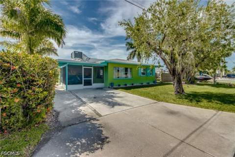 2567 Cay Cv, Matlacha FL - photo 14 of 45
