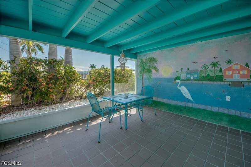 2 bedroom SingleFamilyResidence at 2567 Cay Cv, Matlacha, Matlacha — photo 2