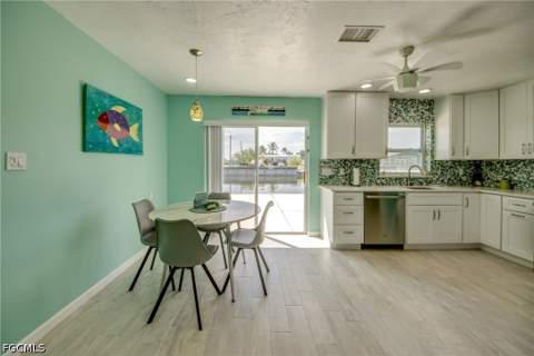 2567 Cay Cv, Matlacha FL - photo 23 of 45