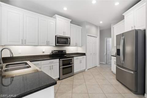 12509 Gemstone Ct, Fort Myers FL - photo 6 of 41