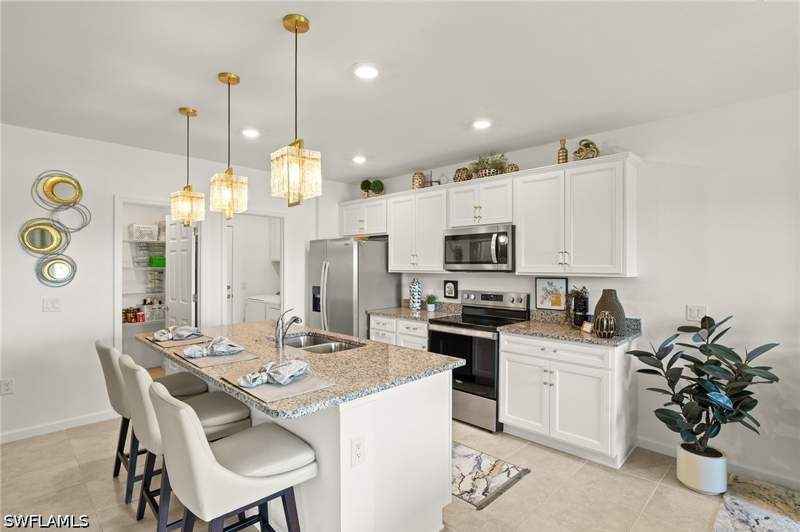 3 bedroom SingleFamilyResidence at 6334 Achievement Ave, Del Webb, Ave Maria — photo 5