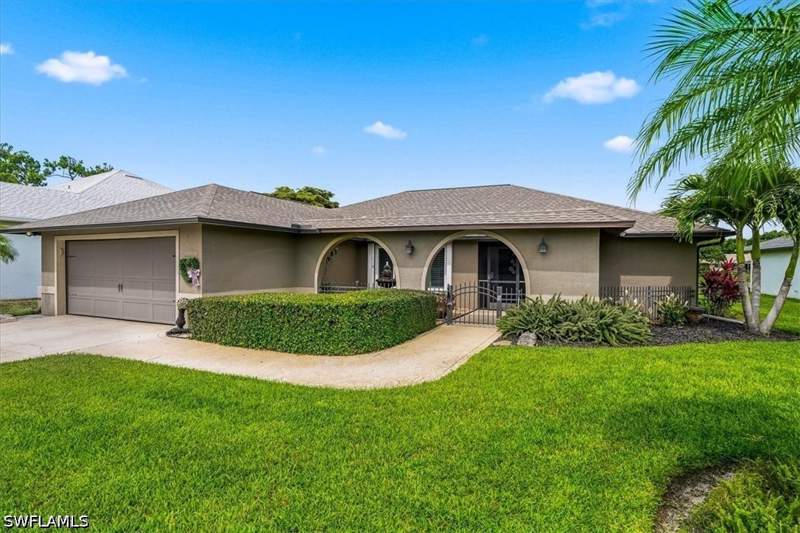 3 bedroom SingleFamilyResidence at 24916 Carnoustie Ct, Fairway Estates, Bonita Springs — photo 2