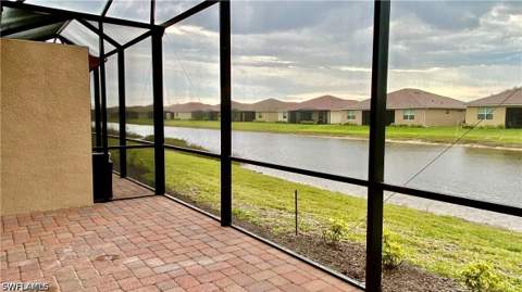 2066 Tamarron Ln, Naples FL - photo 20 of 31