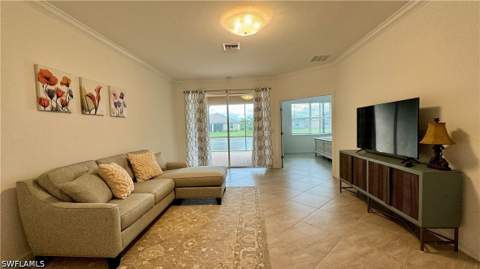 2066 Tamarron Ln, Naples FL - photo 8 of 31