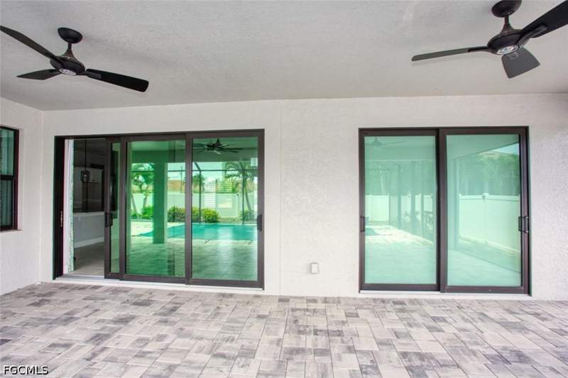 3 bedroom SingleFamilyResidence at 1521 SW 43rd Ln, Cape Coral, Cape Coral — photo 3