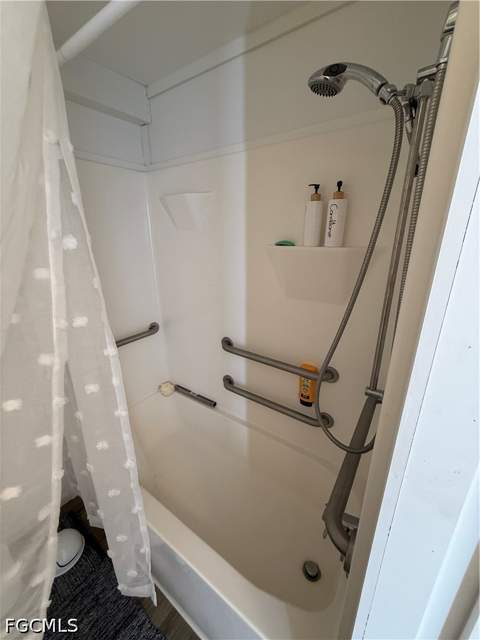 8165 Heck Dr, North Fort Myers FL - photo 10 of 19