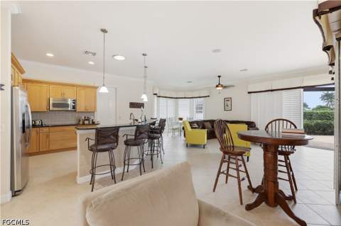 3622 Oasis Blvd, Cape Coral FL - photo 10 of 46