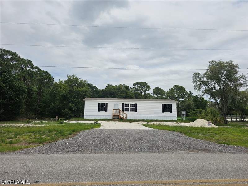 3 bedroom SingleFamilyResidence at 509 Bald Cypress Ave, Montura Ranch Sec 13, Clewiston — photo 2