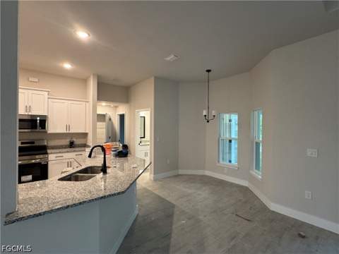 2644 NW 9th Ter, Cape Coral FL - photo 7 of 15