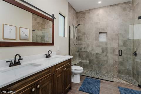 1517 Buccaneer Ct, Marco Island FL - photo 13 of 32