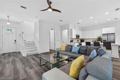 7753 Victoria Cove Ct, Fort Myers FL - photo 6 of 45