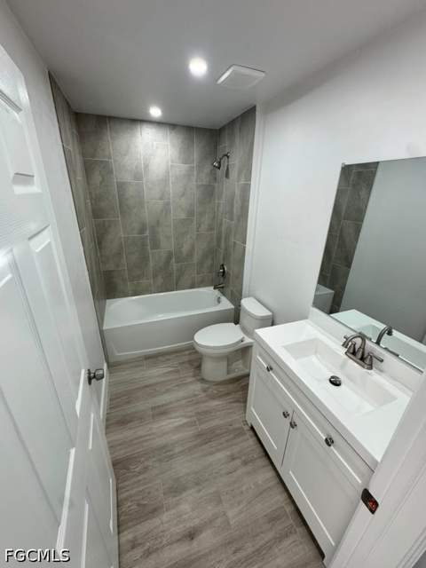 3707 32nd St SW, Lehigh Acres FL - photo 15 of 28