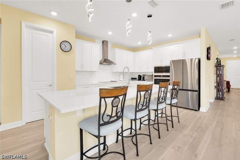 4 bedroom SingleFamilyResidence at 2078 Grove Dr, Valencia Lakes, Naples — photo 5