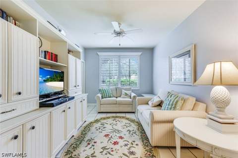 2325 Hidden Lake Dr 1, Naples FL - photo 17 of 37