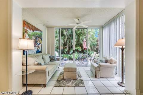 2325 Hidden Lake Dr 1, Naples FL - photo 21 of 37