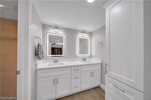 5790 Trailwinds Dr 111, Fort Myers FL - photo 22 of 50