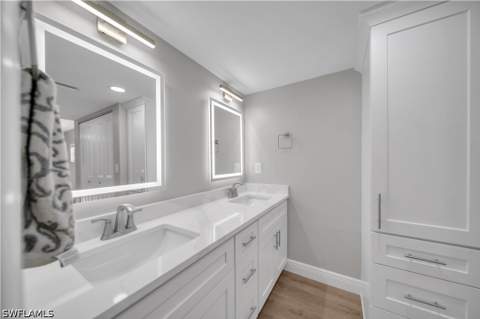 5790 Trailwinds Dr 111, Fort Myers FL - photo 23 of 50