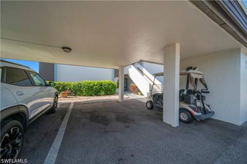 5790 Trailwinds Dr 111, Fort Myers FL - photo 9 of 50