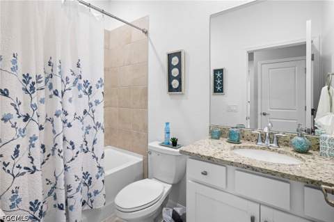 14967 Palamos Cir, Fort Myers FL - photo 16 of 45